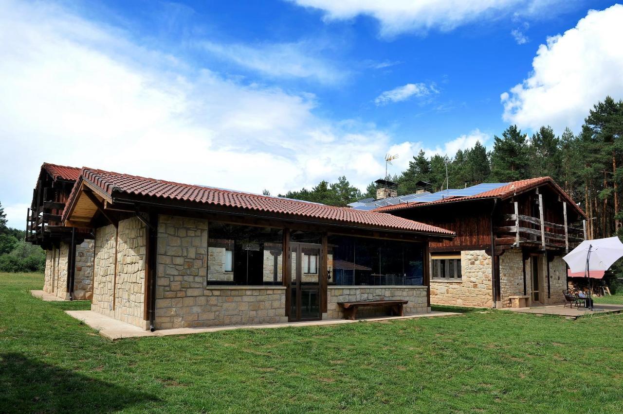 La Cabana De Sara Vinuesa Exterior foto